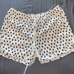 Comfortable Banana republic shorts xs with pocket